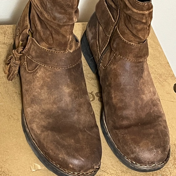 Born Cory Rust. women’s ankle boot Size 10. - Picture 7 of 9